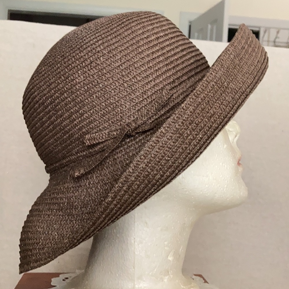 Vintage Liz Claiborne straw hat - Picture 4 of 7